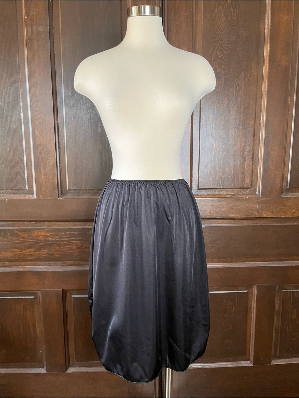 Vanity Fair Half Slip 24" Black Double Slit Tricot 11-717 Midi A-Line Women's L